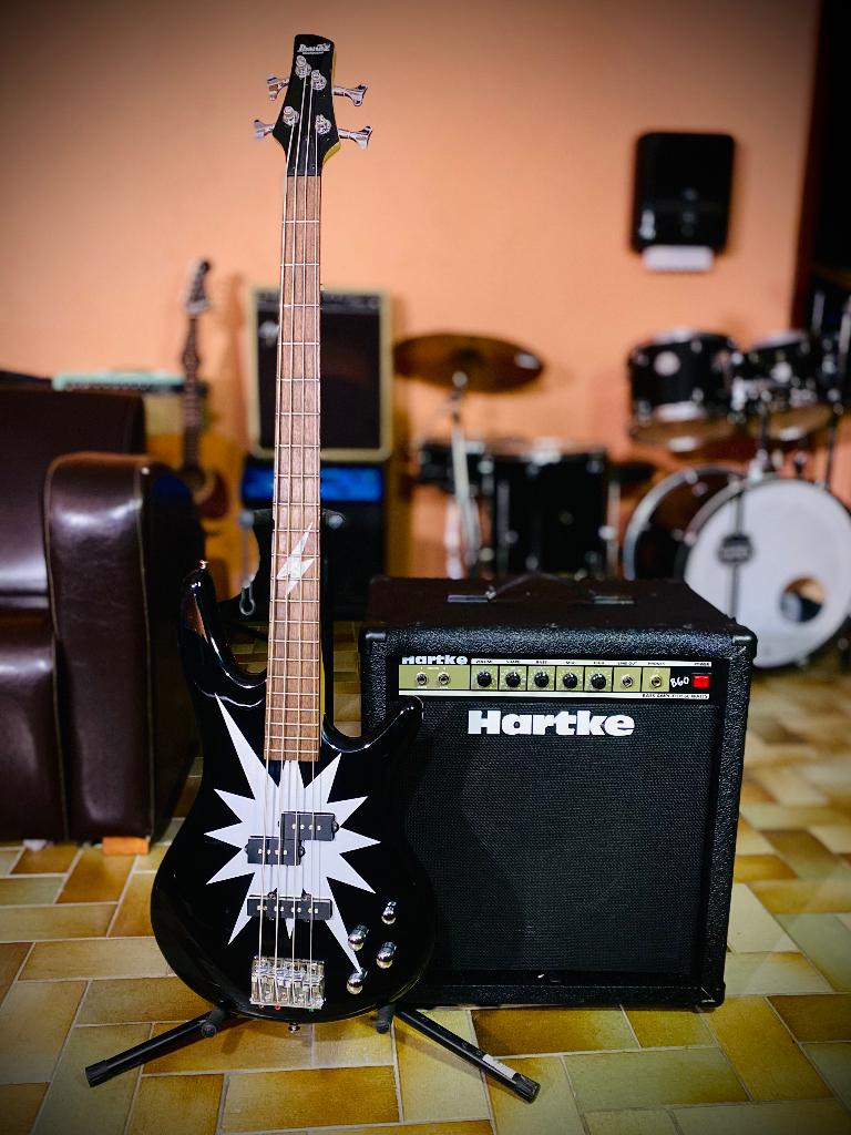Basse Ibanez + Ampli Basse Hartke, Muziek en Instrumenten, Versterkers | Bas en Gitaar, Ophalen, Gebruikt, Basgitaar, 50 tot 100 watt