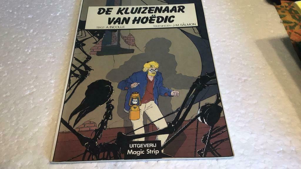 De kluizenaar van hoedic(x2), Ophalen of Verzenden, Gelezen