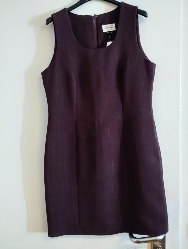 Robe bordeaux taille 38/40, Vêtements | Femmes, Enlèvement, Comme neuf