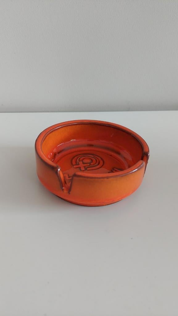 Mooie vintage oranje keramieken asbak met Munosan reclame, Antiek en Kunst, Ophalen of Verzenden