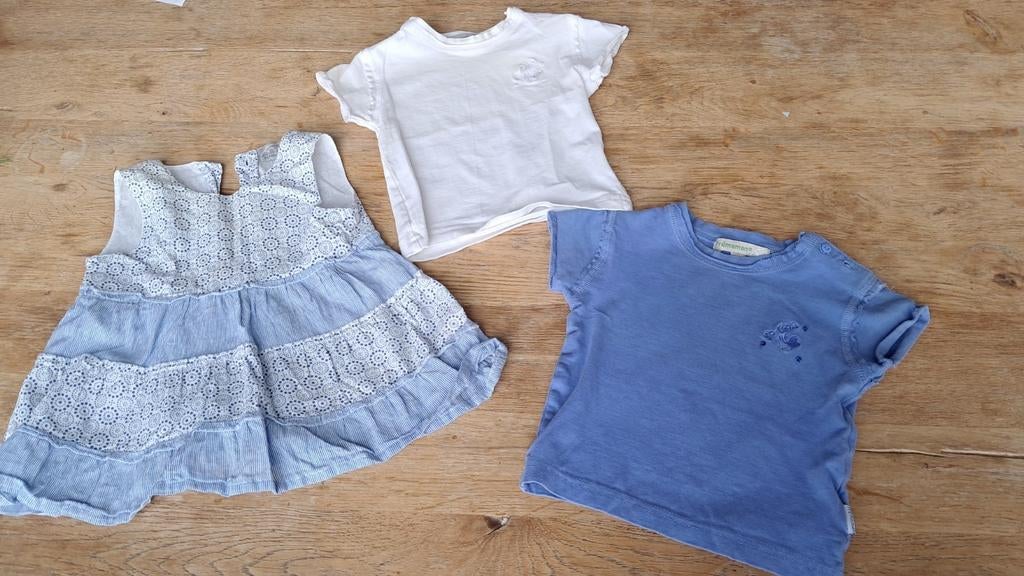 Robe + 2 t-shirts, Enlèvement ou Envoi, Comme neuf