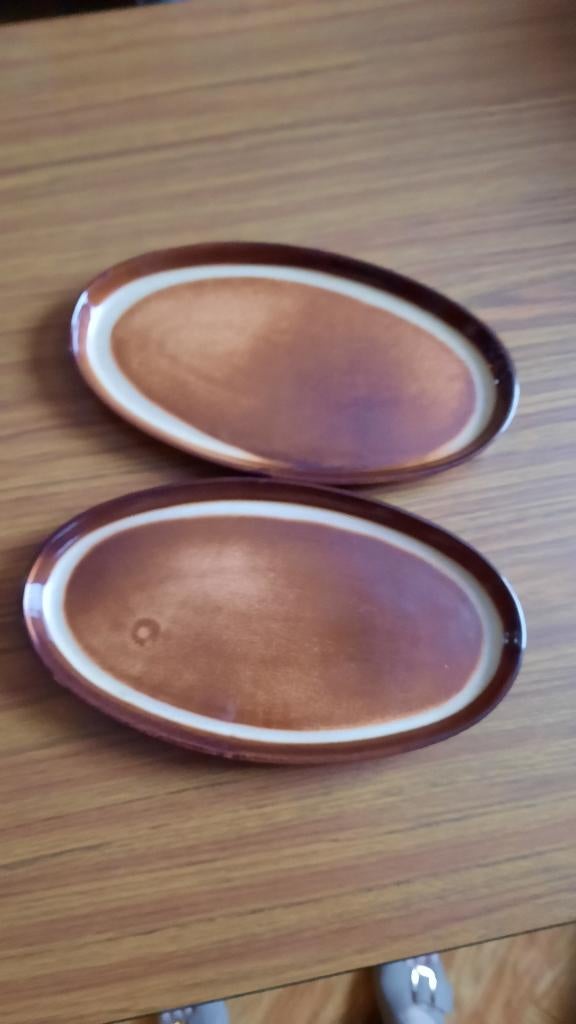 Assiettes en terre cuite ovale pour brochettes, Enlèvement