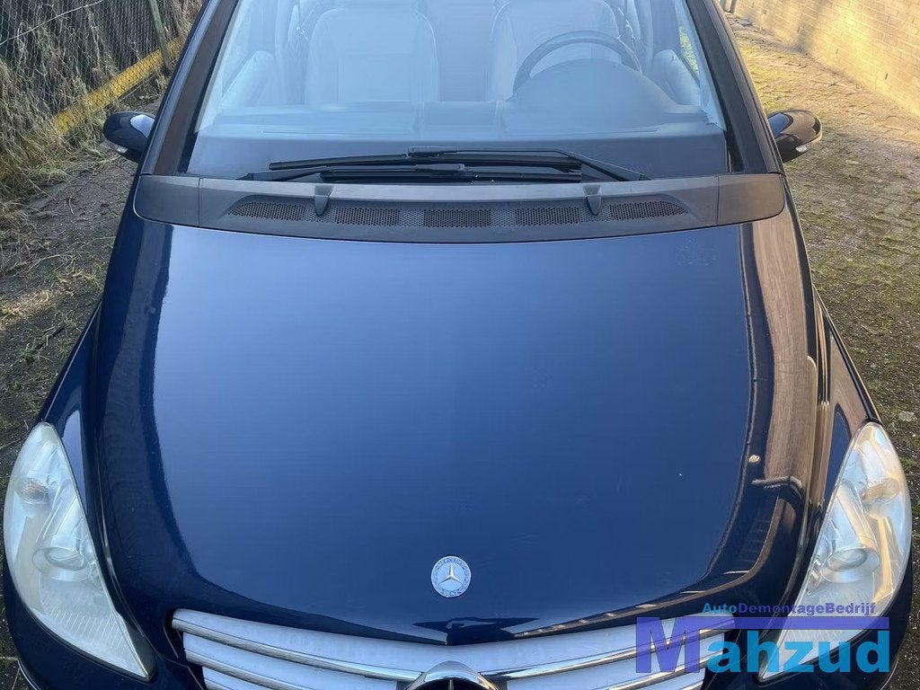 MERCEDES B KLASSE W245 blauw 375 Motorkap 2005-2011, Gebruikt, Mercedes-Benz AG, Mercedes-Benz, Mercedesstrasse 120
70372  Stuttgart, DE