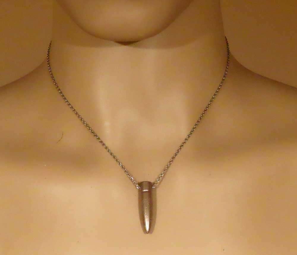 Hals ketting met originele WW1 proj., Verzamelen, Militaria | Algemeen, Ophalen of Verzenden, Landmacht, Hulzen of Bodemvondsten