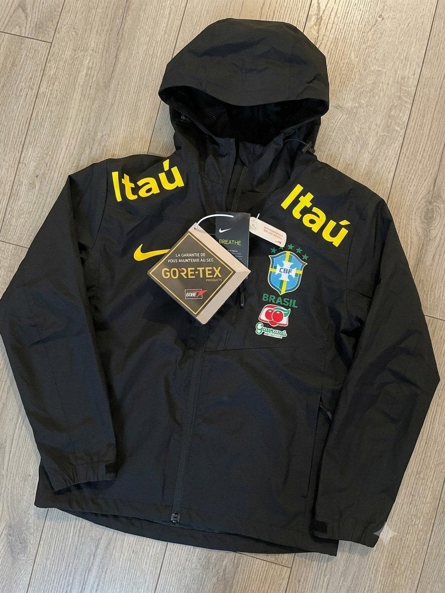 Brazilië windbreak, Vêtements | Hommes, Pulls & Vestes, Neuf, Enlèvement ou Envoi, Nike, Taille 48/50 (M)