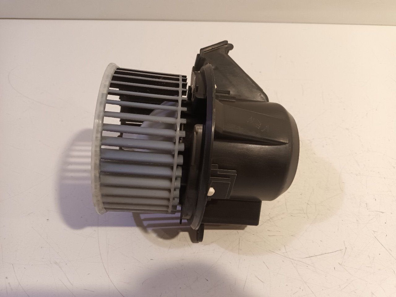 Kachel ventilator motor Smart Fortwo, Autos : Pièces & Accessoires, Onderdelen@venauto.nl, Van der Ven Autorecycling B.V., Ettenseweg 76, 4706 PB Roosendaal, The Netherlands