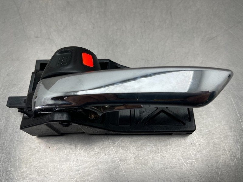 POIGNEE EXTERIEURE AVANT GAUCHE Suzuki Baleno (EW / FW), Utilisé, Avant, Suzuki
