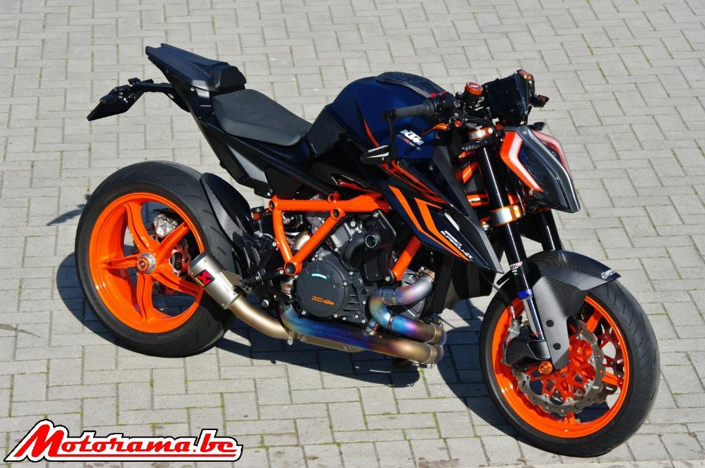 KTM 1290 Super Duke R EVO - 2023 - 2000 km @Motorama, 2 cilinders, Traction Control, Occasion, Motorrijbewijs A