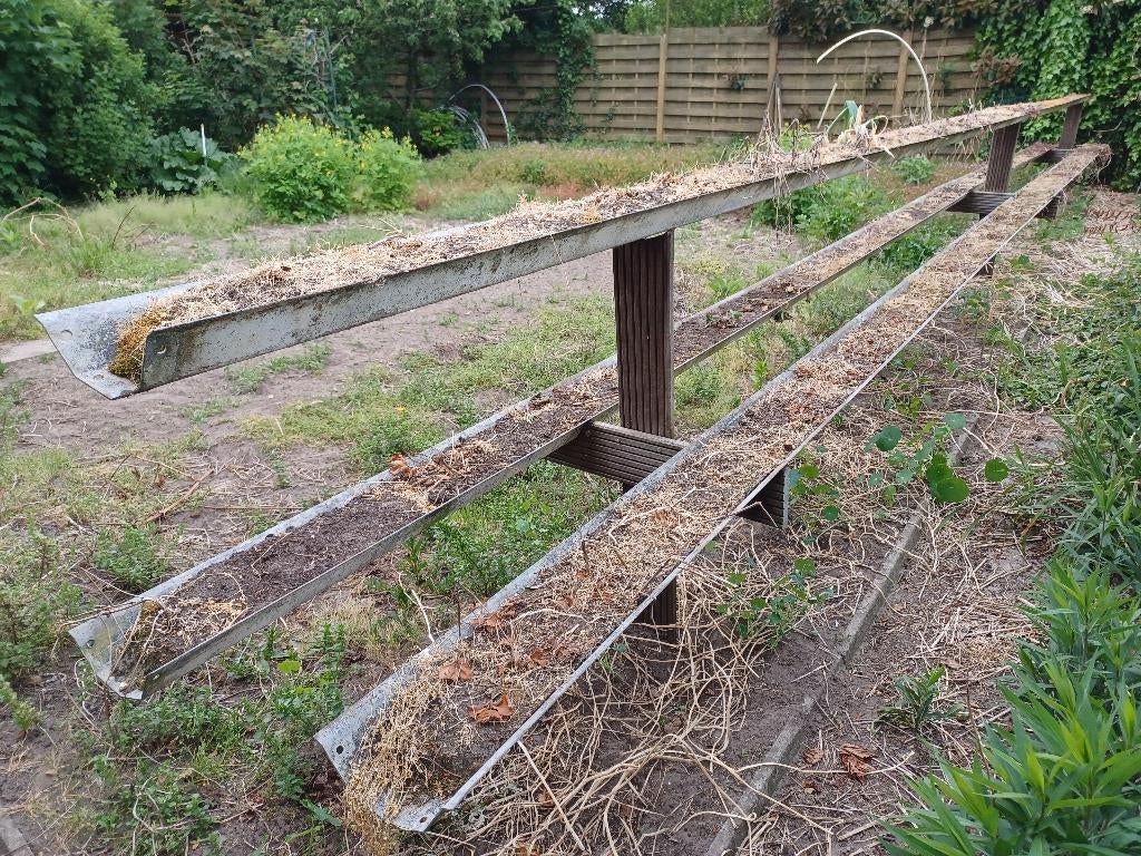 6 goten van 6 m lengte - teeltgoten - kweekbakken op hoogte, Enlèvement, Utilisé, Boîte de culture
