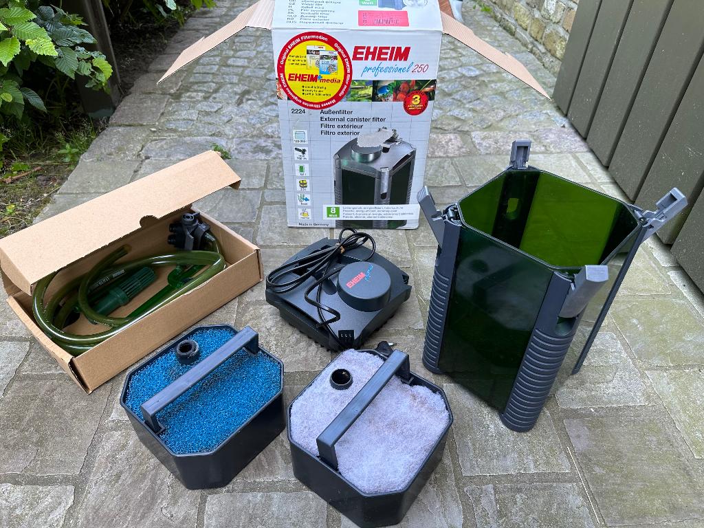 Eheim professional 250, Ophalen of Verzenden, Zo goed als nieuw, Eheim, Inclusief toebehoren