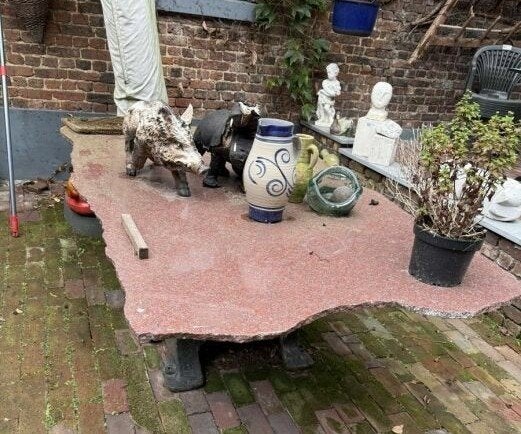 Robuuste tuintafel met gietijzeren onderstel, Ophalen