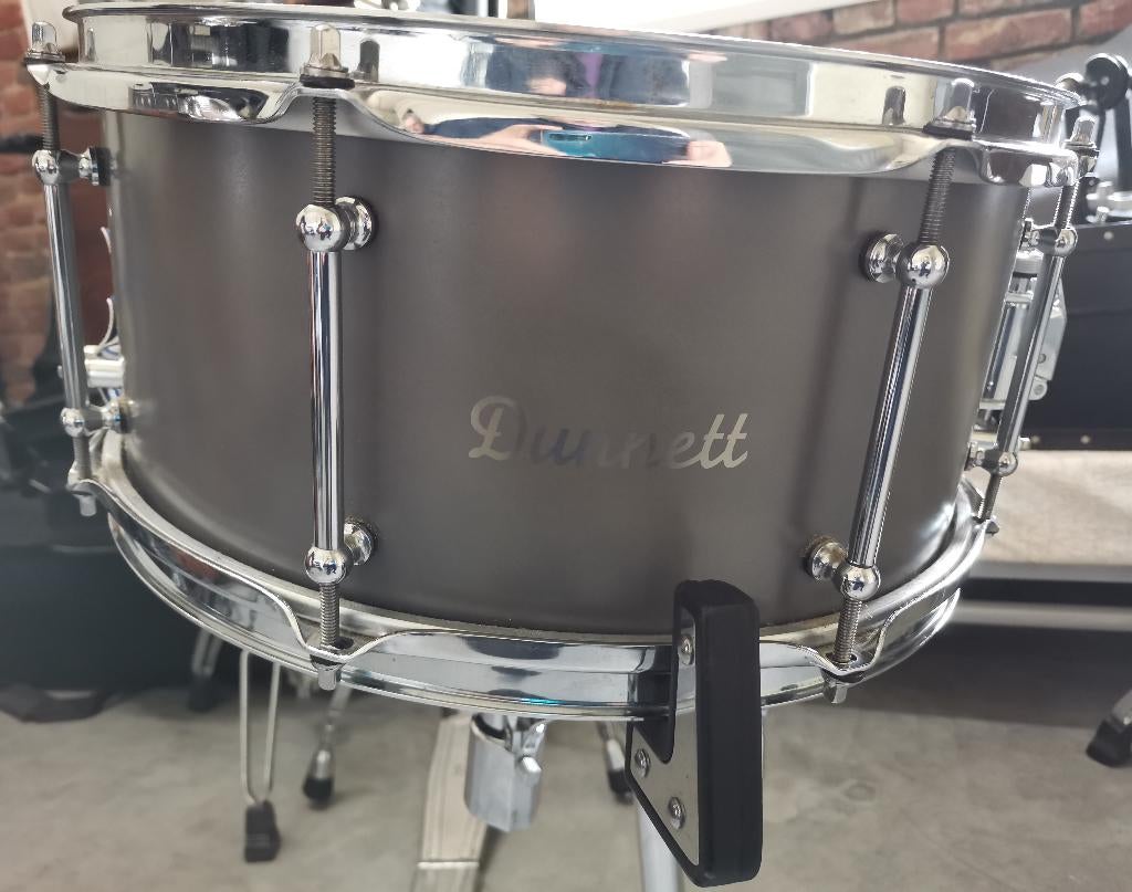 Vends caisse claire  DUNNETT Classic Titanium  14x6.5, Musique & Instruments, Enlèvement ou Envoi, Utilisé, Autres marques