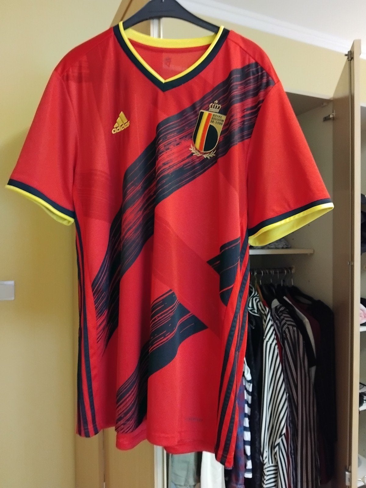 Voetbal Shirt Rode Duivels, Ophalen, Shirt