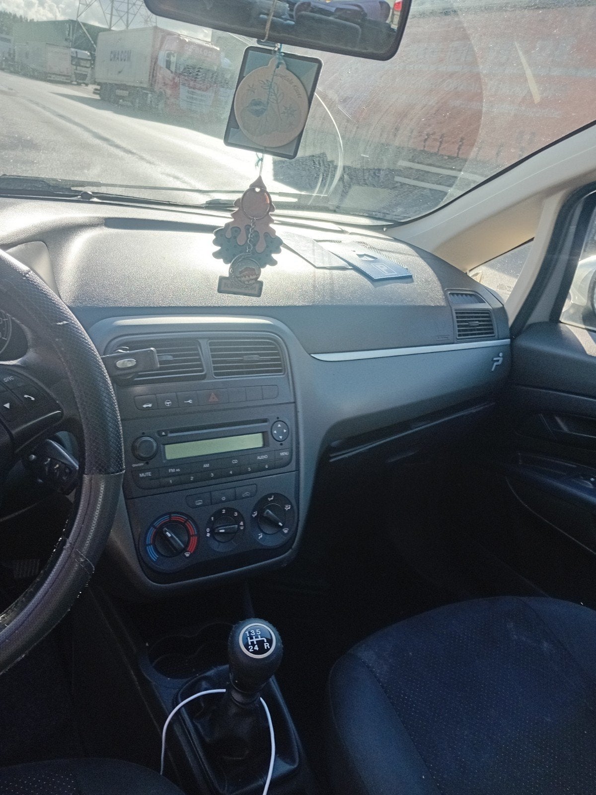 fiat punto 2008 essence