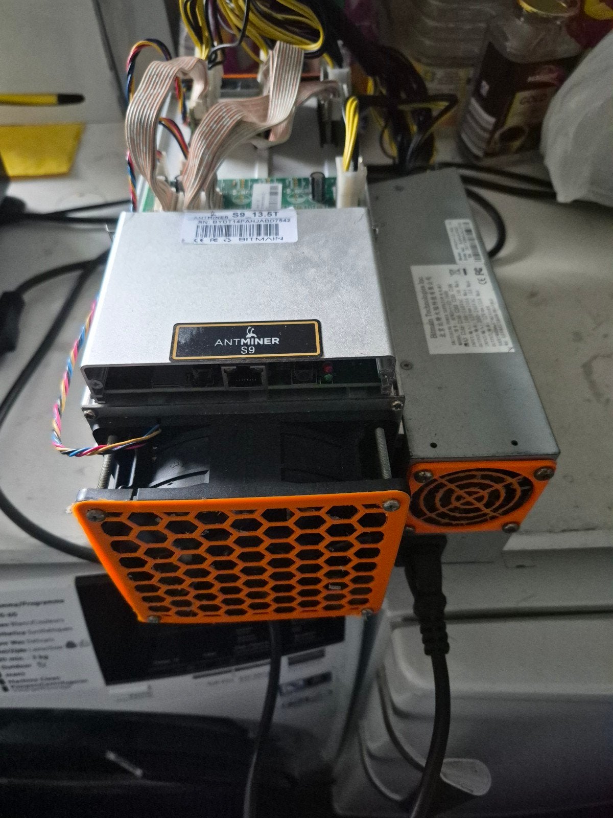 Antminer s9, Computers en Software, Ophalen