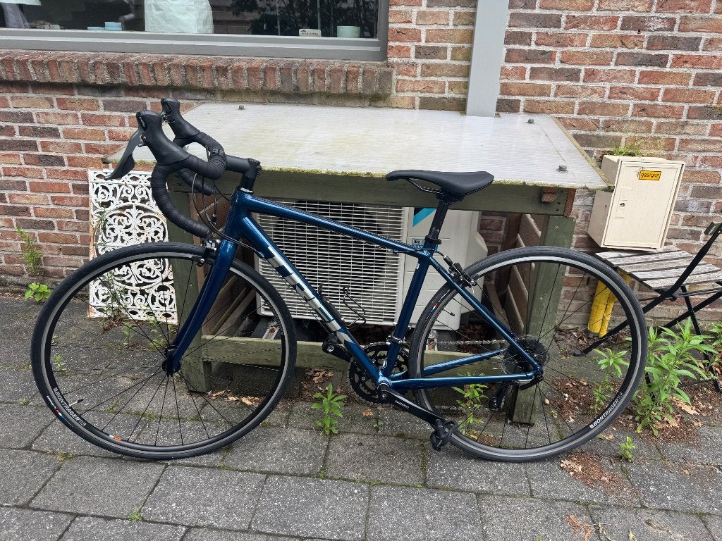 Trek Domane AL 2 blauw 50 2024, Fietsen en Brommers, Velgrem, 49 tot 53 cm, 15 tot 20 versnellingen, Dames