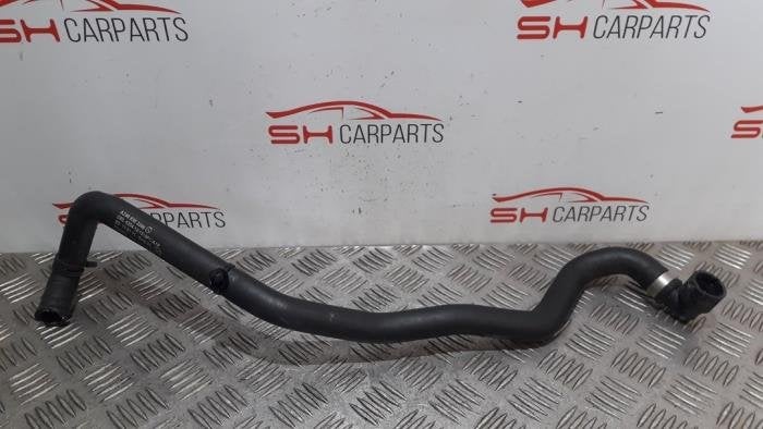 Tuyau radiateur d'un Mercedes CLA, 3 mois de garantie, Utilisé, -, -
