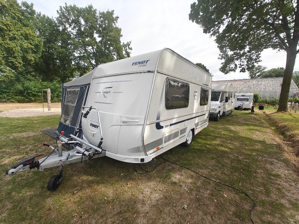 Fendt 390 caravan, Caravanes & Camping, Grand lit, Poêle, Particulier, Fendt