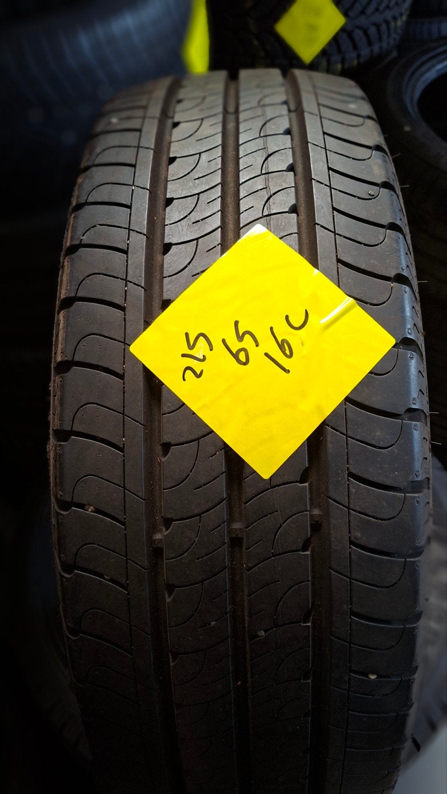 215/65/16c(109/104T)Goodyear 215/65/16c(109/104T)Goodyear, Ophalen of Verzenden
