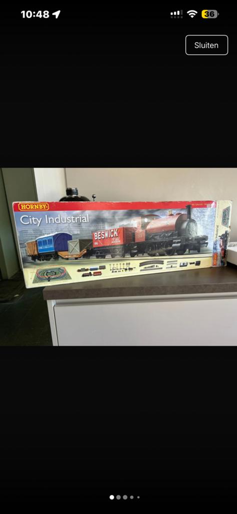 Treinset Hornby, Hobby en Vrije tijd, Modeltreinen | Overige schalen, Ophalen, Zo goed als nieuw, Treinset