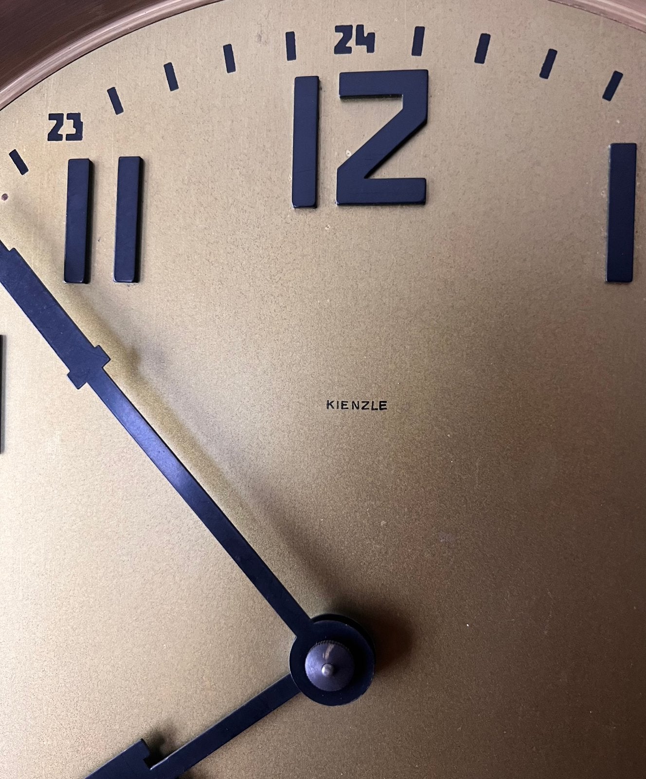 Antieke Kienzle staande klok, Ophalen
