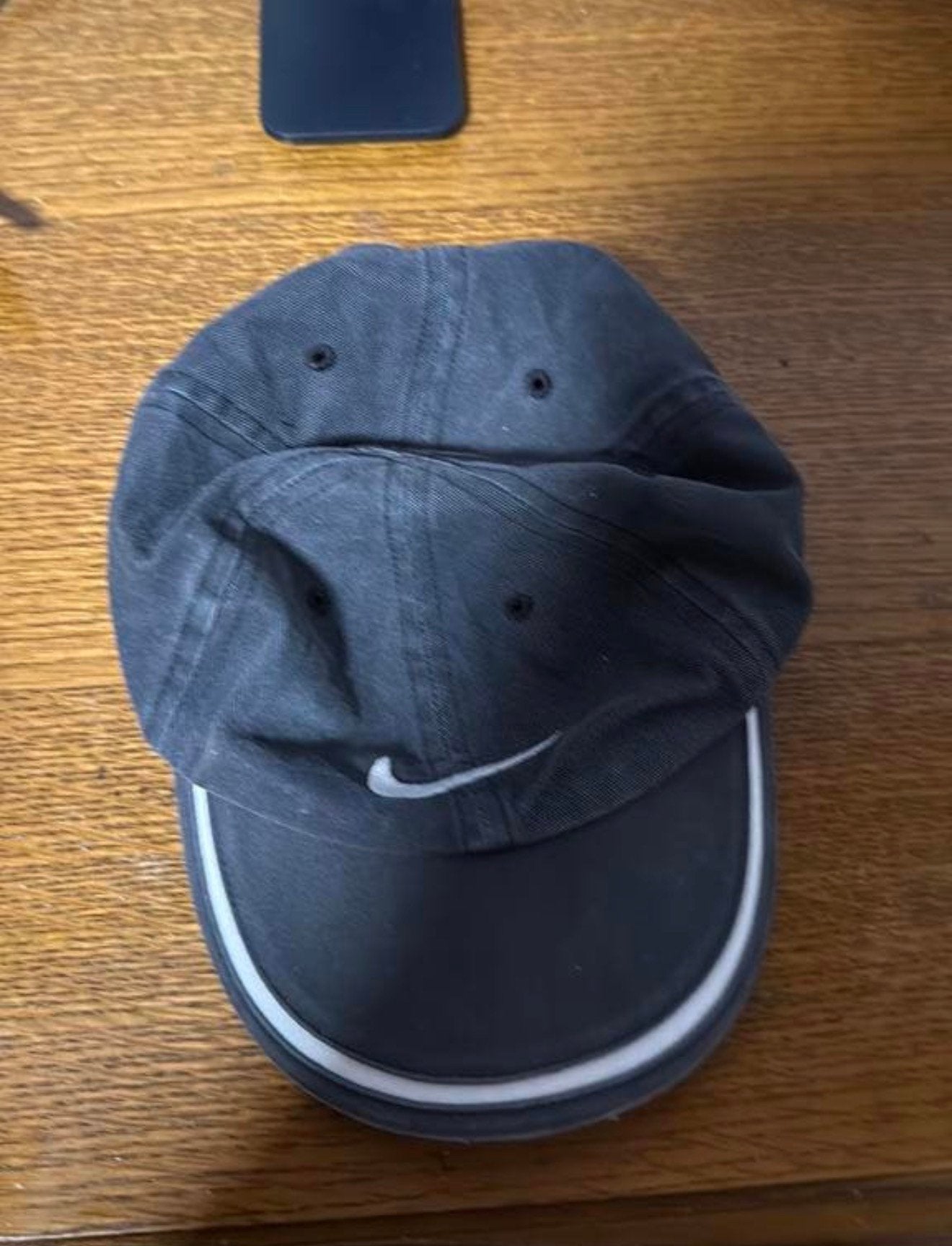 Nike Zwart/Witte Kinder Pet! Kindermaat: S/M! + Klittenband!, Enfants & Bébés, Enlèvement ou Envoi, Comme neuf, Garçon, Casquette