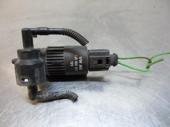 Pompe lave-glace avant d'un Seat Ibiza (Ibiza 02-), -, 3 mois de garantie, Utilisé, -