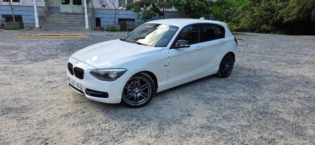 Bmw 116i automatique sport, Autos, 100 kW, Euro 5, Achat, Climatisation automatique