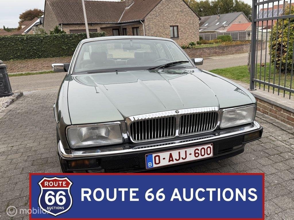 Daimler 4.0 Litre | 1993 | Route 66 Auctions, Auto's, Overige merken, Zwart, Bedrijf, Handgeschakeld