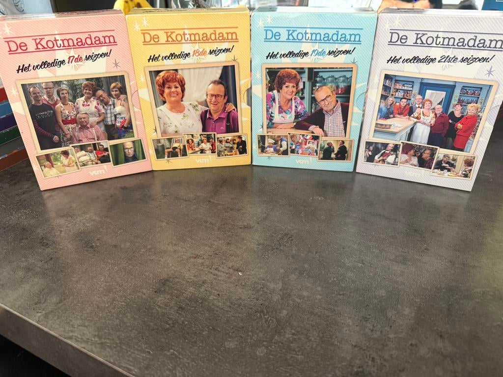 De kotmadam, Cd's en Dvd's, Ophalen, Zo goed als nieuw