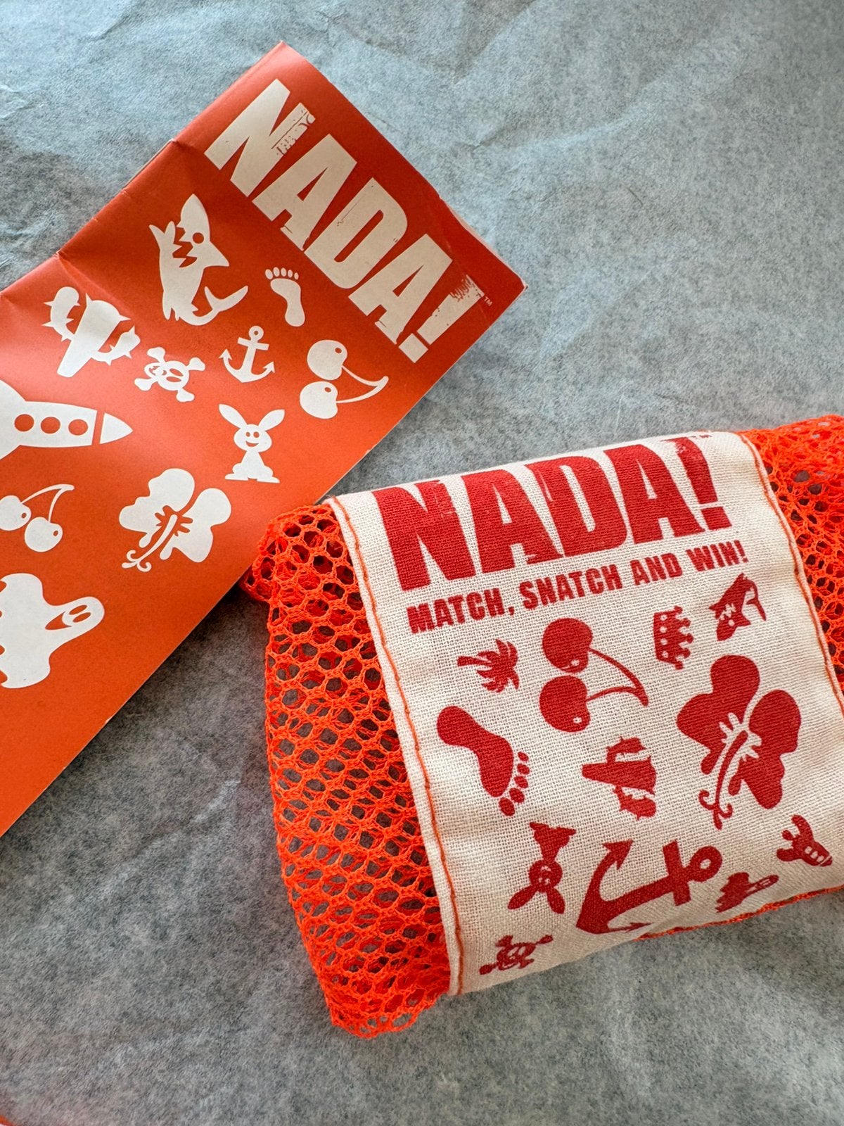 Jeux de société Nada!, Ophalen of Verzenden, Zo goed als nieuw