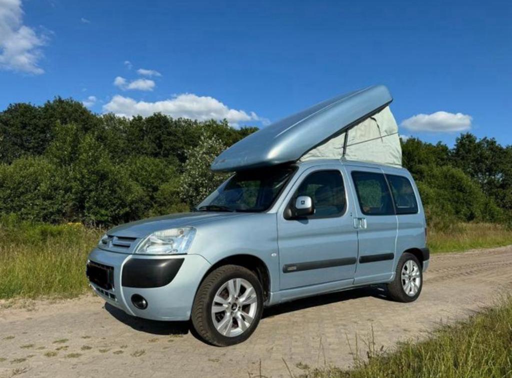 Berlingo Zoom camper 2.0hdi LEZ ok > 12/2034, Auto's, Euro 2, 4 zetels, 4 cilinders, Berlingo