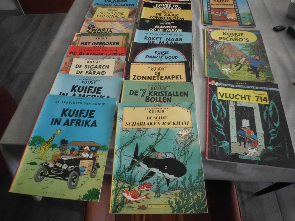 lot kuifje strips, Ophalen of Verzenden, Zo goed als nieuw