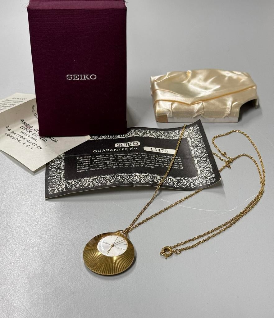 1960-1970 horloge Seiko + ketting Bladgoud zakhorloge antiek, Handtassen en Accessoires, Horloges | Antiek, Seiko, Zakhorloge