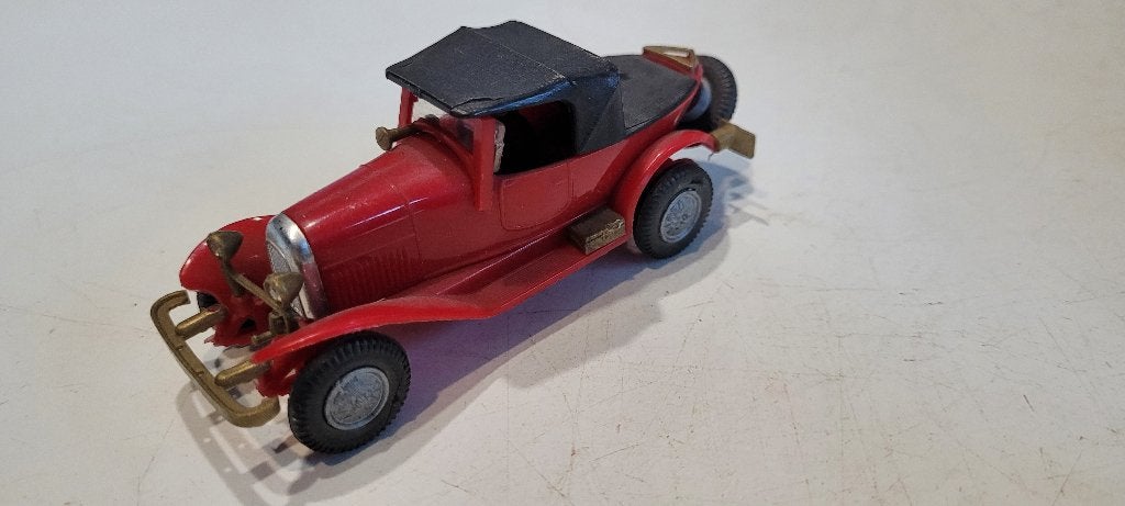 oude plastiek auto, Antiek en Kunst, Ophalen of Verzenden