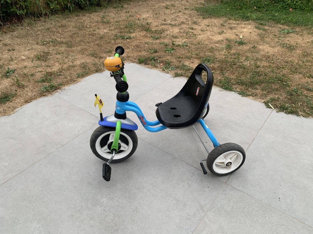 Driewieler met duwstang, Enlèvement, Utilisé