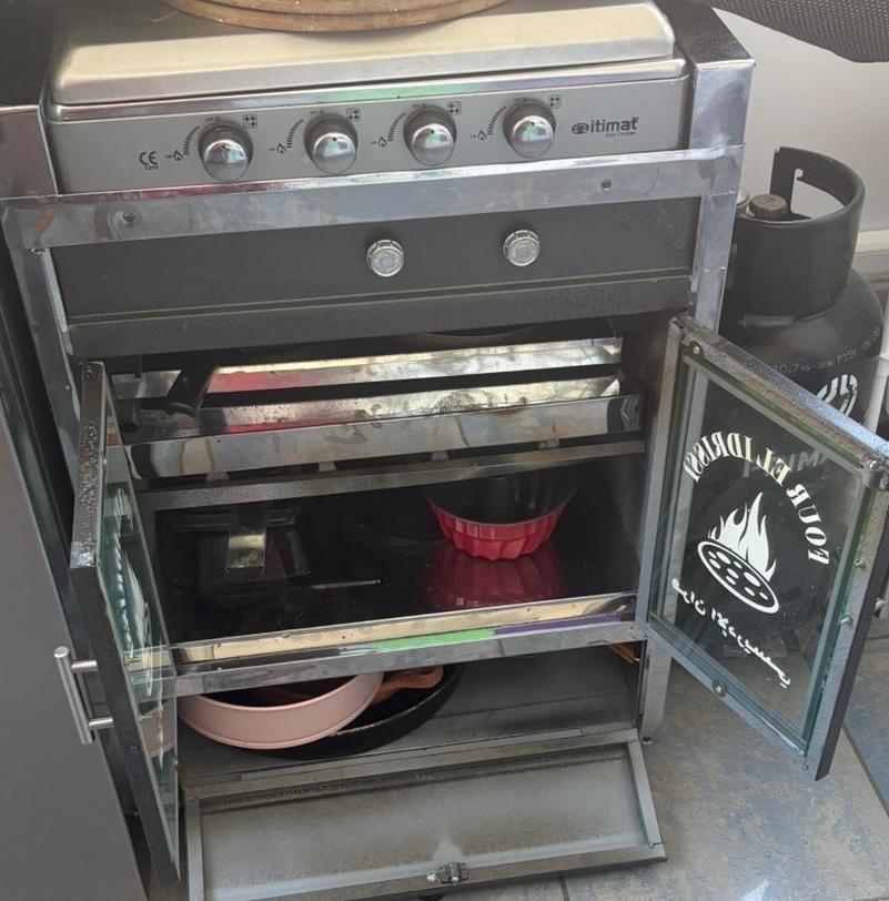 CUISINIÈRE GAZ 4 FEUX + FOUR, Enlèvement, Utilisé, 45 à 60 cm, Four