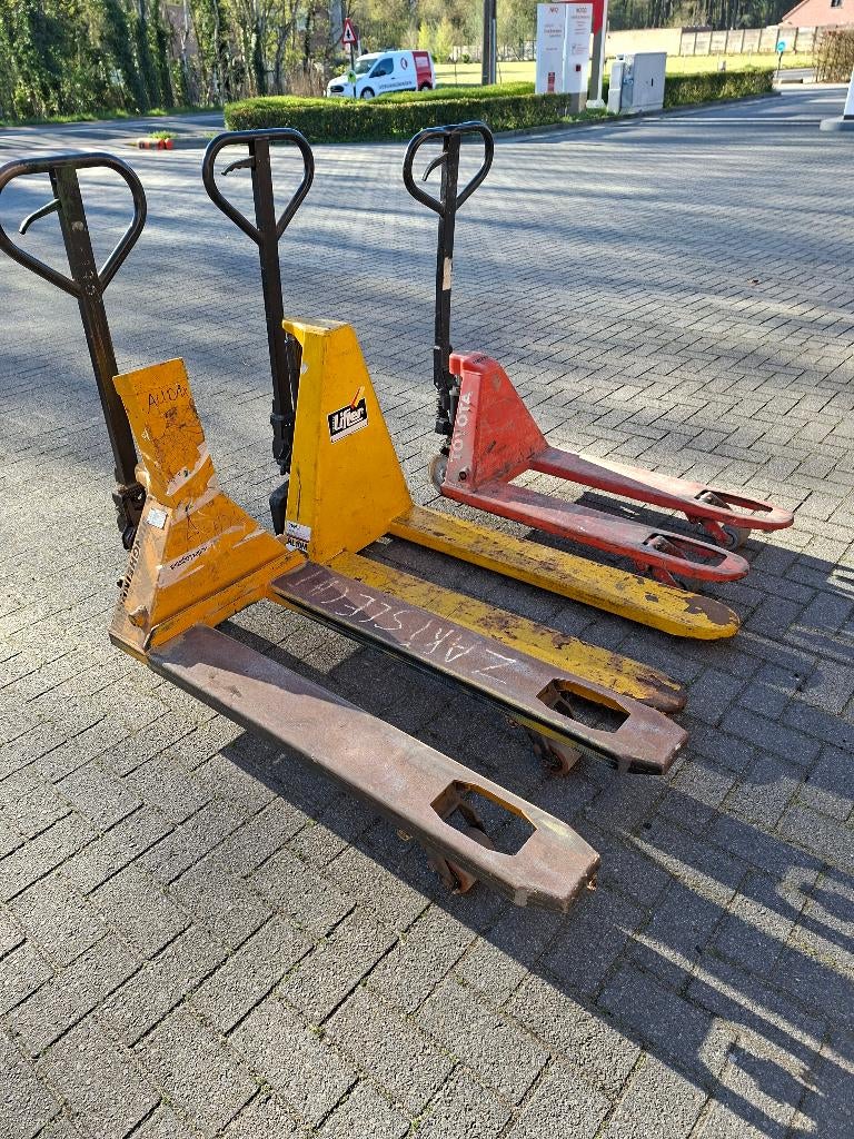 3 transpalletten voor opmaak, Doe-het-zelf en Bouw, Ophalen, Gebruikt