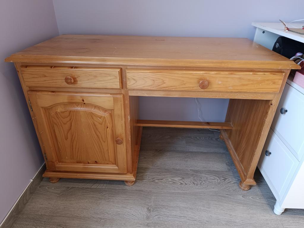 Gratis bureau tafel, Ophalen, Hout