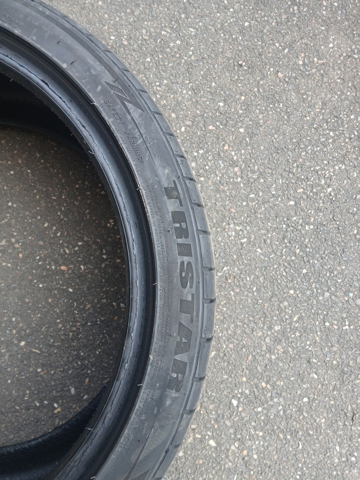 gebruikt 255 35 18.     2 stuks, Auto-onderdelen, Banden en Velgen, Ophalen, Band(en)
