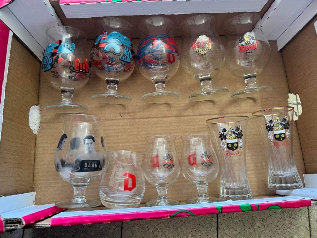 Lot Duvel glazen (11) collector items, Ophalen, Zo goed als nieuw, Duvel