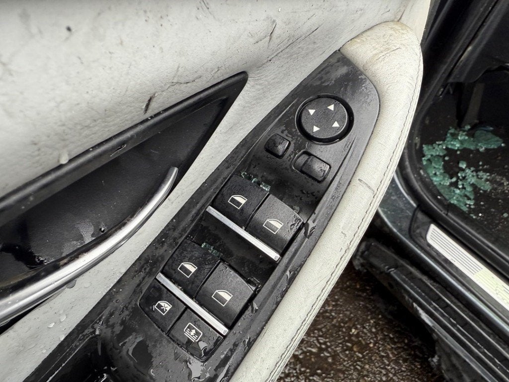 RAAMSCHAKELAAR BMW 5 serie (F10) (01-2009/10-2016), Gebruikt, BMW, Petuelring 130
80809  München, DE, Bayerische Motoren Werke AG