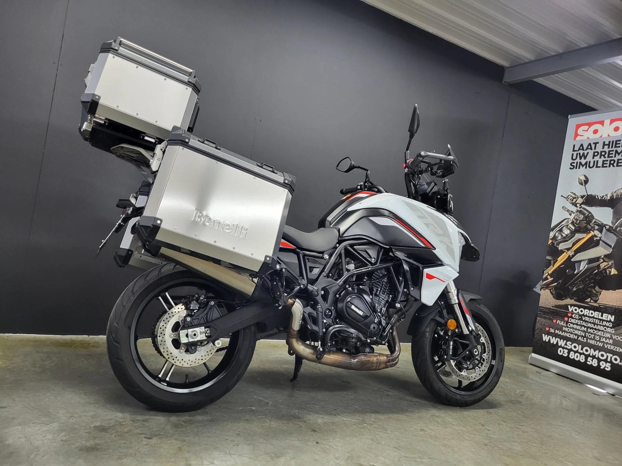 Benelli TRK 702 met 3 koffers (bj 2025), Motoren, 700 cc, Bedrijf, Meer dan 35 kW, Overig