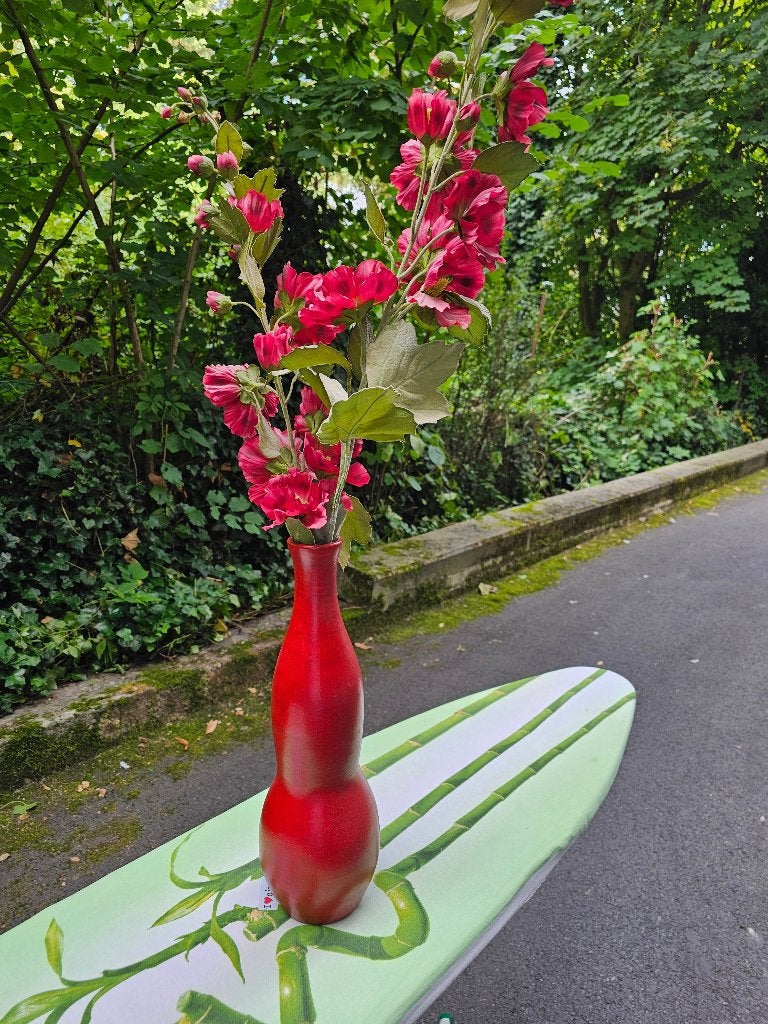 SUPERBE VASE ROUGE, Enlèvement