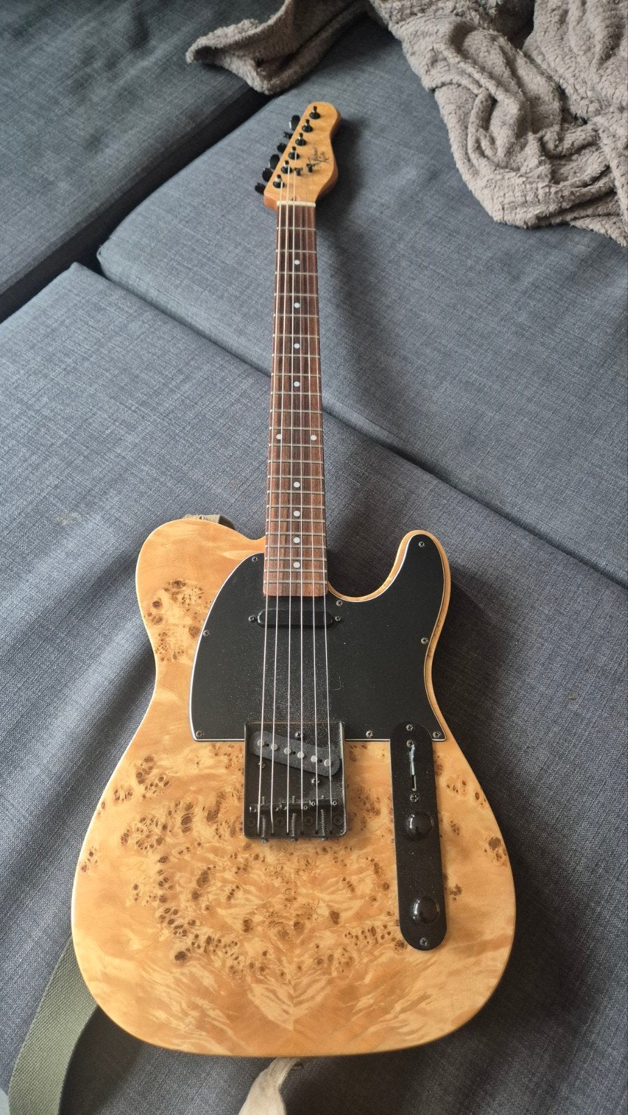 michael kelly burley tele, Ophalen of Verzenden