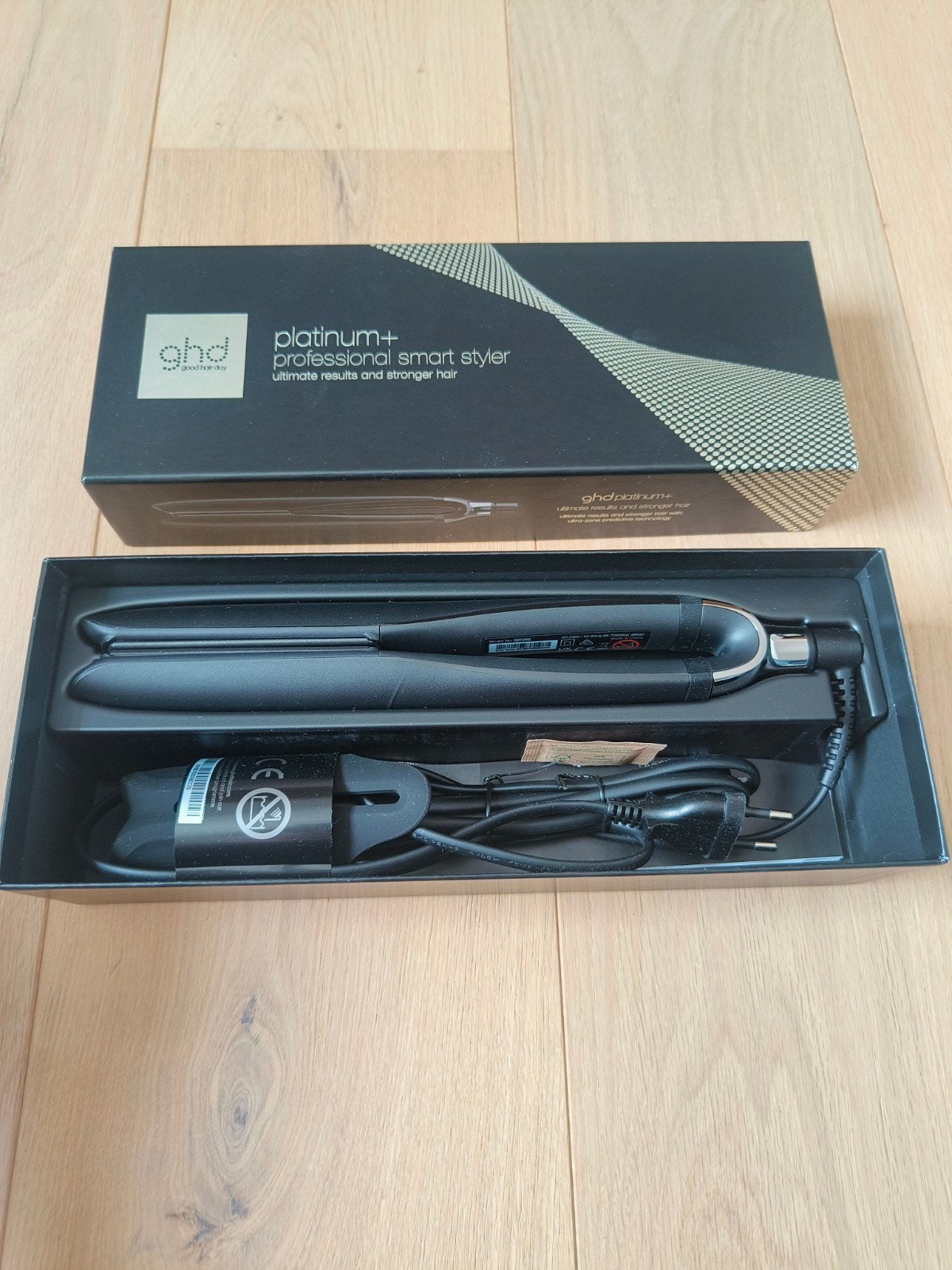 ghd Platinum+ Professional Smart Styler – NIEUW, Enlèvement ou Envoi, Neuf, Fer à friser ou Lisseur