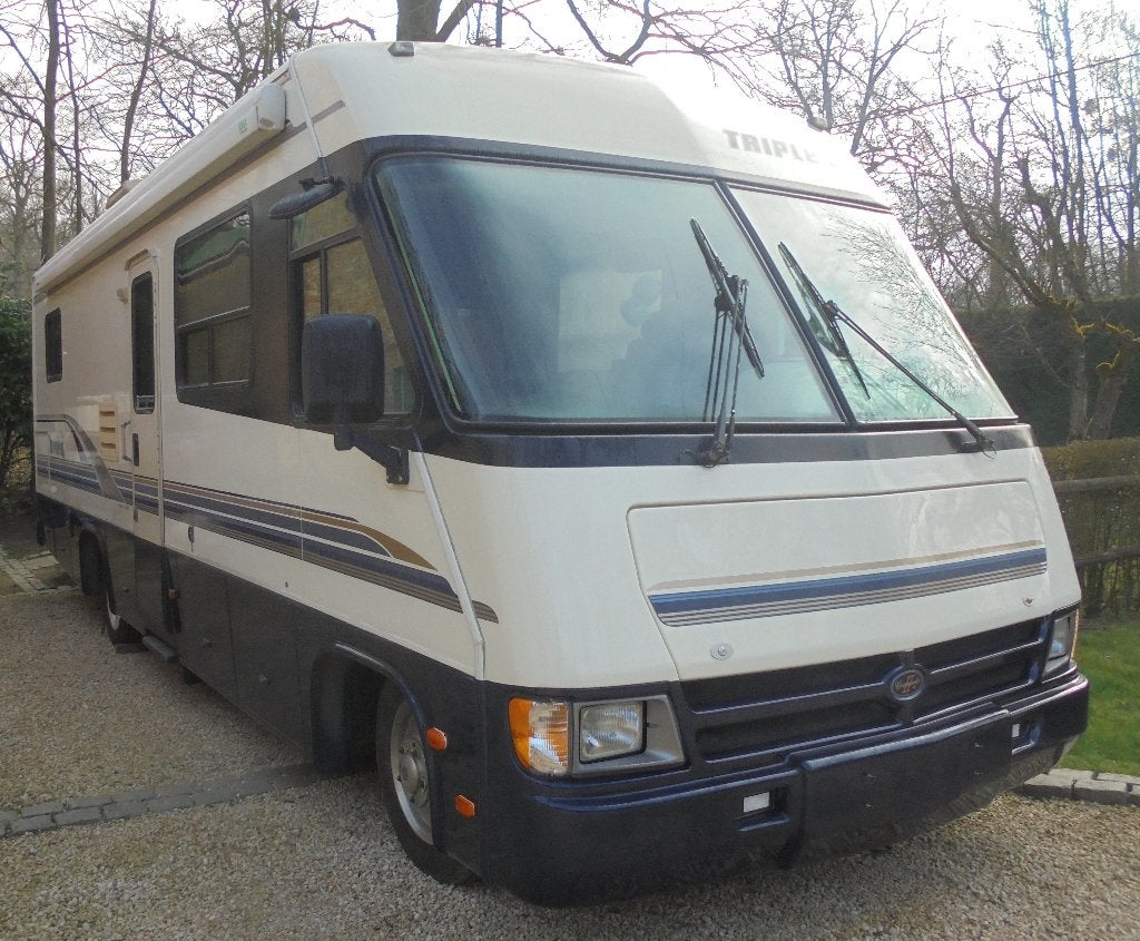Chevrolet triple E commander A2901E camperbus, Caravans en Kamperen, Mobilhomes, Automaat, Boiler, Diesel, Particulier