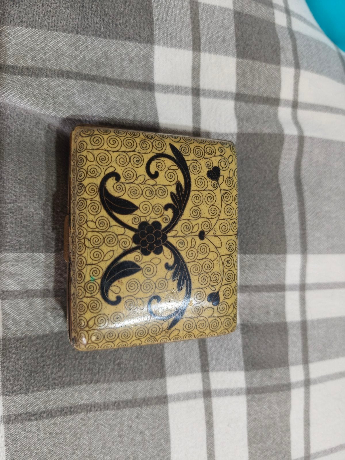 Boîte en laiton et émail cloisonné – Art Chinois, Antiquités & Art, Enlèvement