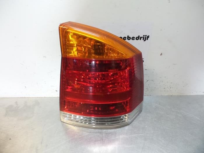 Achterlicht rechts van een Opel Vectra (Vectra C 02-), Gebruikt, -, -, Ophalen of Verzenden