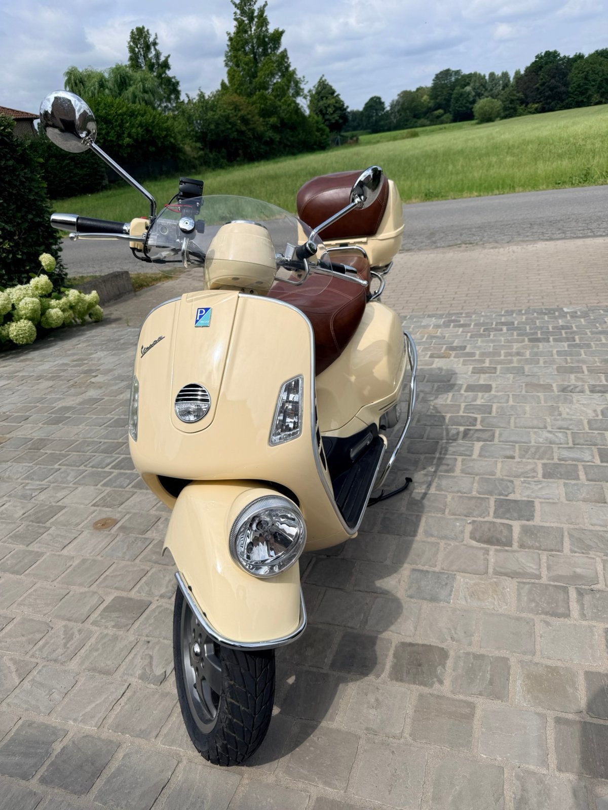 Vespa 125cc gtv (8950km), Motoren, Scooter, Particulier, 125 cc, Automaat